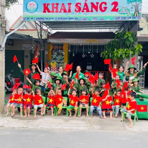 Diễn tập làm cô chú bộ đội cs2