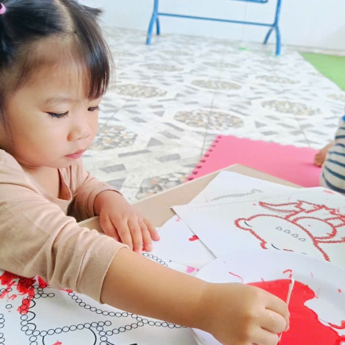 Làm thiệp tặng mẹ yêu