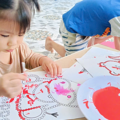 Làm thiệp tặng mẹ yêu