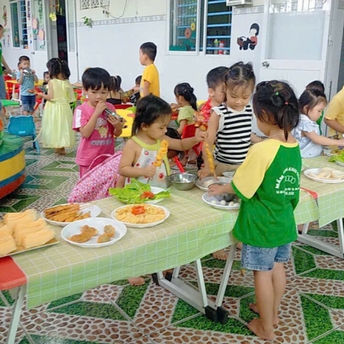 Tiệc Bufet Chào Mừng 20-11-2024