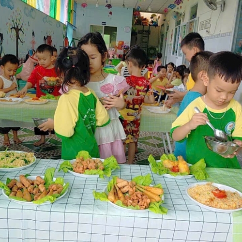 Tiệc Bufet Chào Mừng 20-11-2024