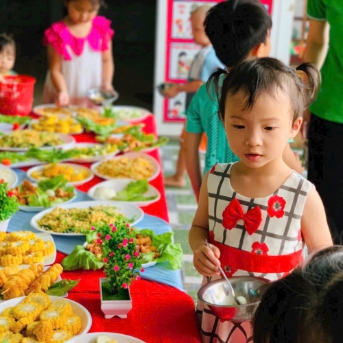 Tiệc Bufet Chào Mừng 20-11-2024