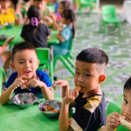 Tiệc Buffet Mừng Ngày 20-10 CS4