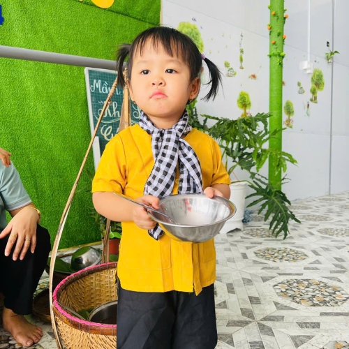 Trải nghiệm gánh chè tuổi thơ