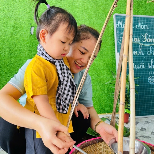 Trải nghiệm gánh chè tuổi thơ