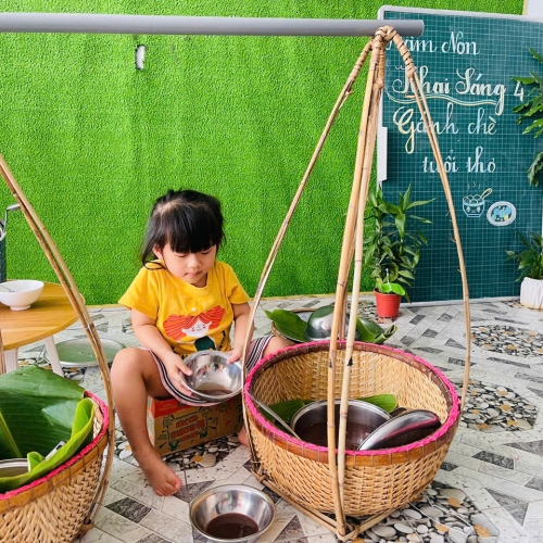 Trải nghiệm gánh chè tuổi thơ