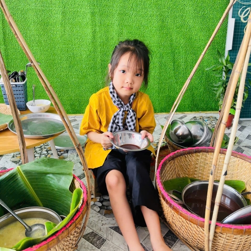 Trải nghiệm gánh chè tuổi thơ