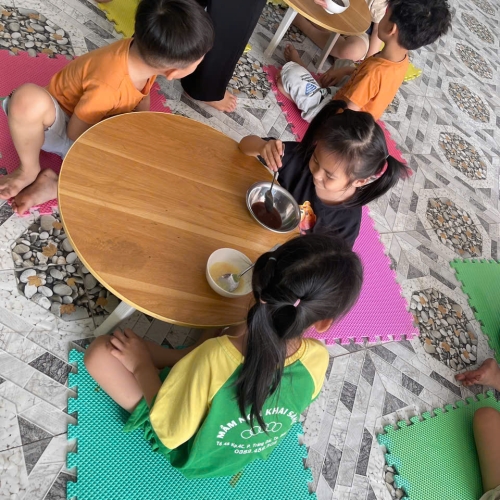 Trải nghiệm gánh chè tuổi thơ