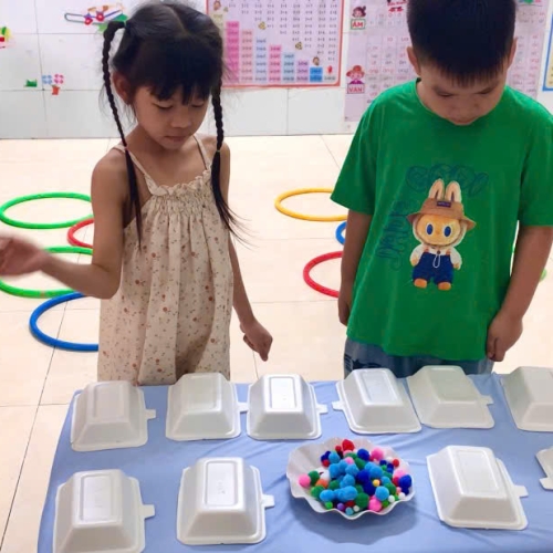 Trò chơi túi mù toán học