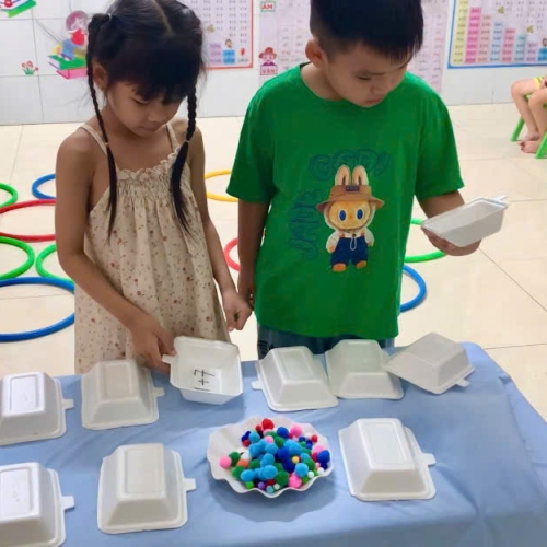 Trò chơi túi mù toán học