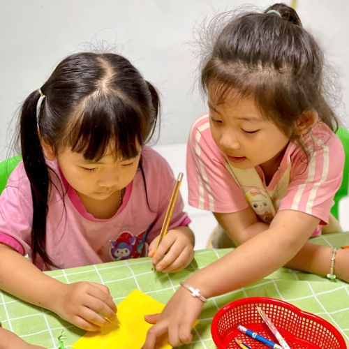 Tạo hình con chuồn chuồn