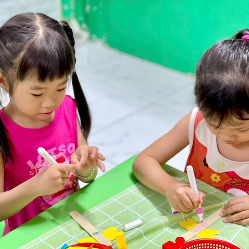 Tạo hình con chuồn chuồn