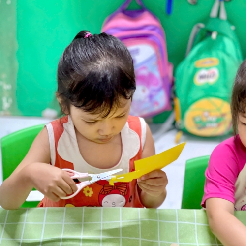 Tạo hình con chuồn chuồn