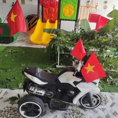 Diễn tập làm cô chú bộ đội